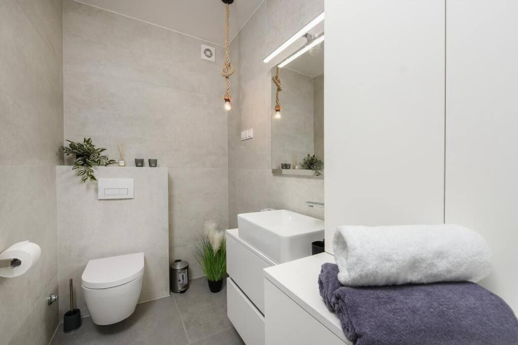 Fux Penthouse Whirlpool Meerblick Zadar Exterior foto